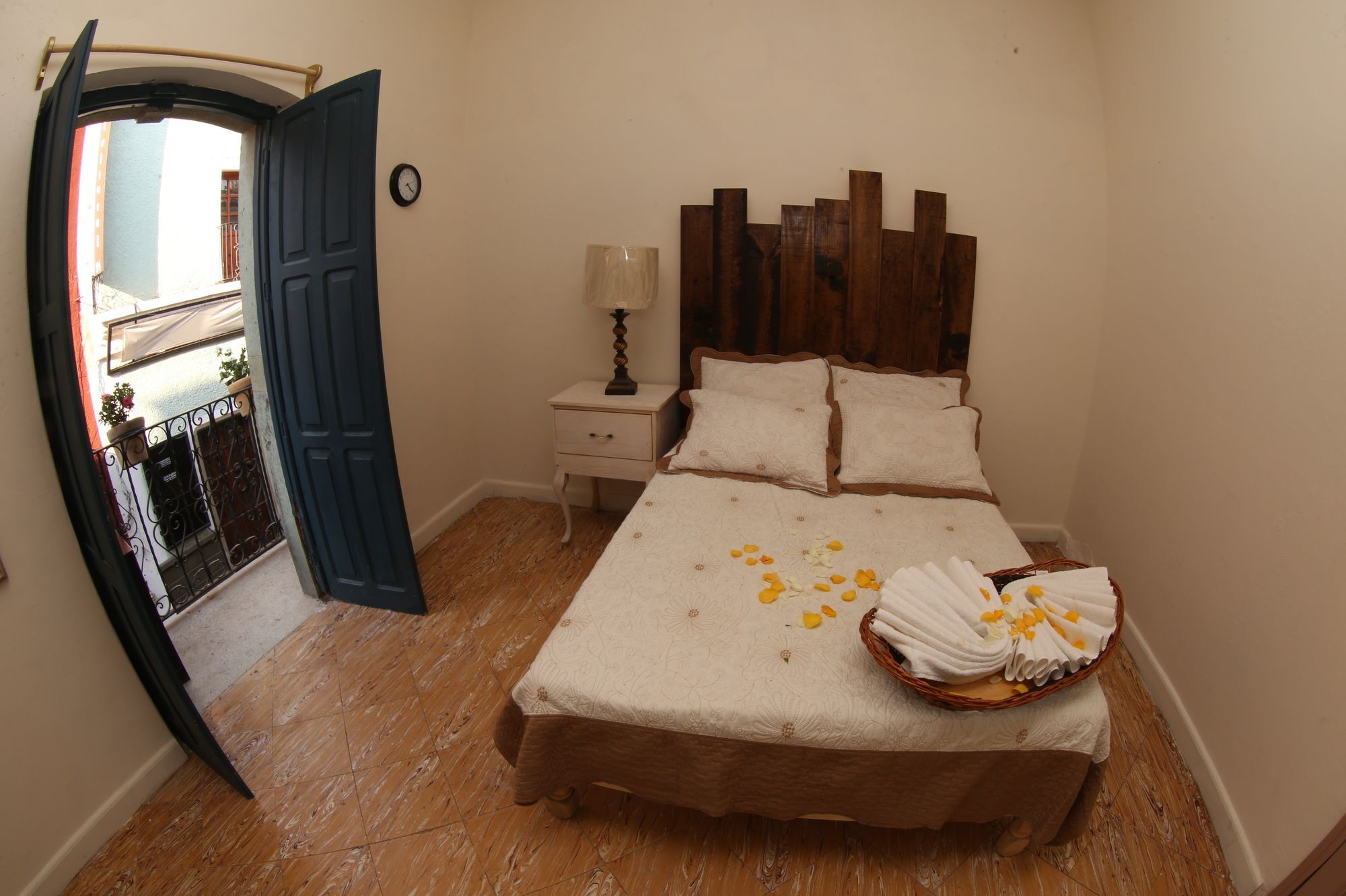 Hostel Punto 72 Guanajuato Buitenkant foto